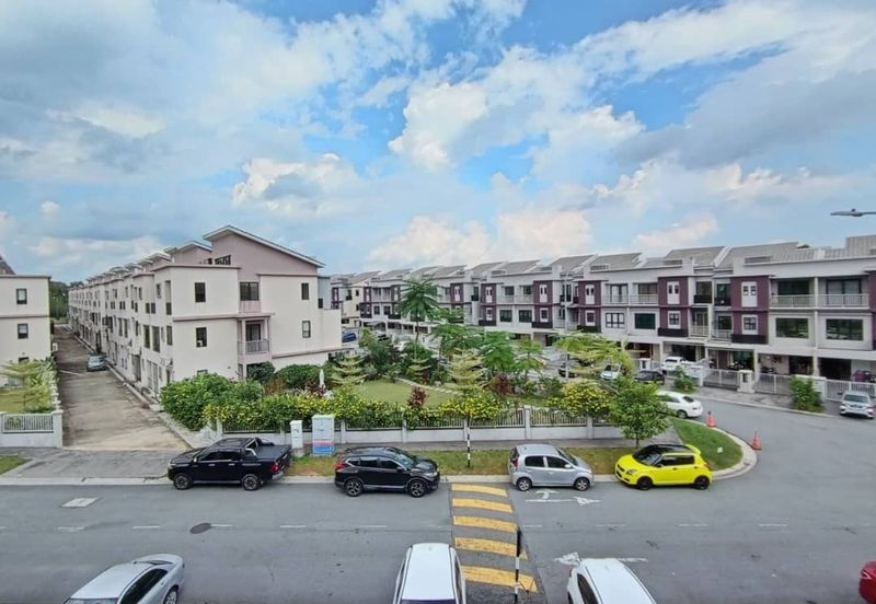 The Strata @ Bandar Puteri Bangi