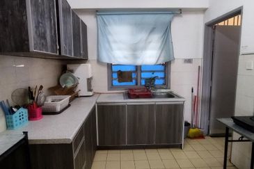 Sri Dahlia Apartment