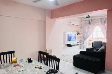 Sri Dahlia Apartment