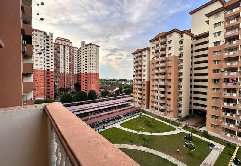 Sri Lavender Apartment