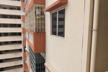 Sri Dahlia Apartment