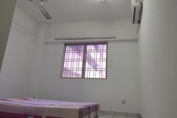 Sri Dahlia Apartment