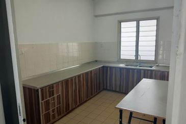 Sri Dahlia Apartment