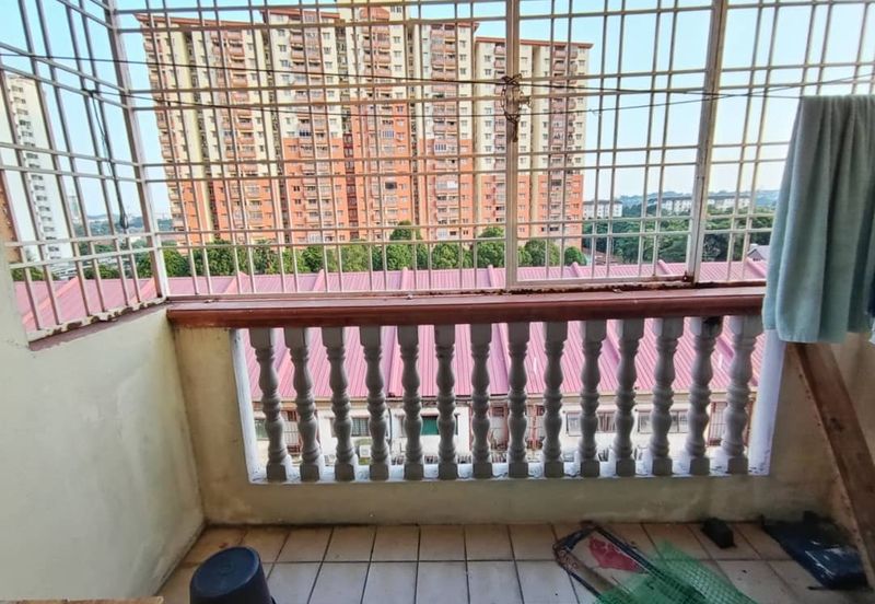 Sri Dahlia Apartment