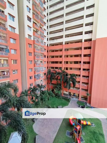 Sri Dahlia Apartment, Corner Unit With 2 Carparks, Selangor, Kajang