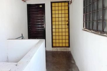 Taman Pinggiran Delima