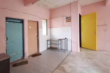 Taman Pinggiran Delima