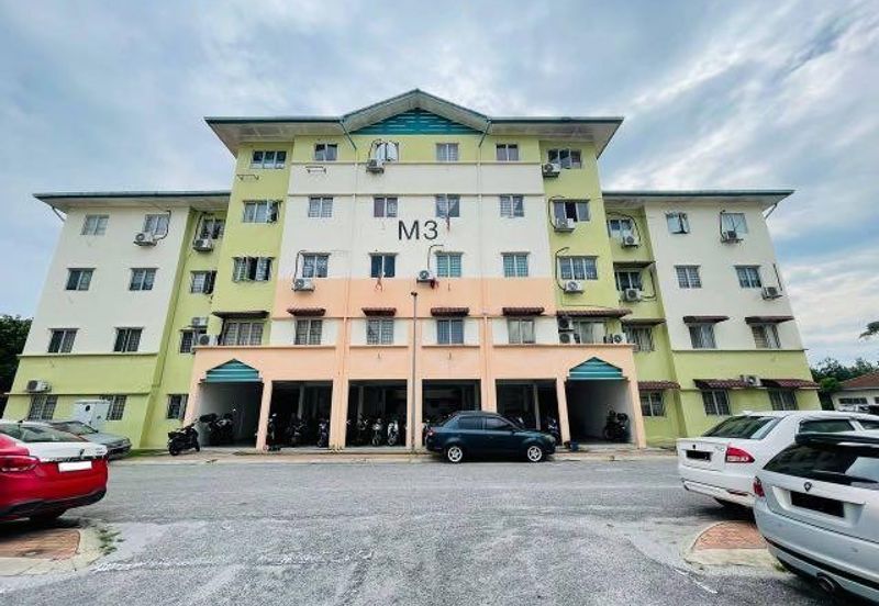 Pangsapuri Seri Bintang