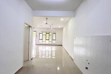 Banyas @ Setia EcoHill 2