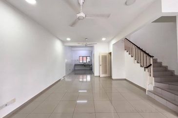 Banyas @ Setia EcoHill 2