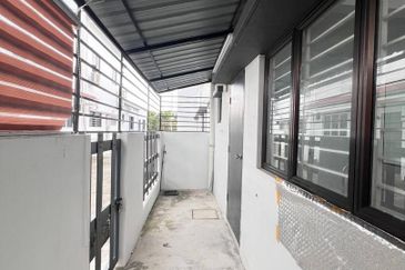 Banyas @ Setia EcoHill 2