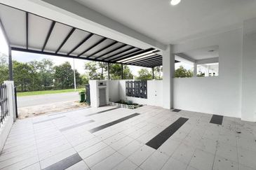 Banyas @ Setia EcoHill 2