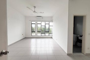 Banyas @ Setia EcoHill 2