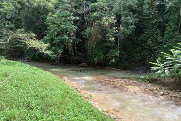 Pekan Ulu Yam (Lama)