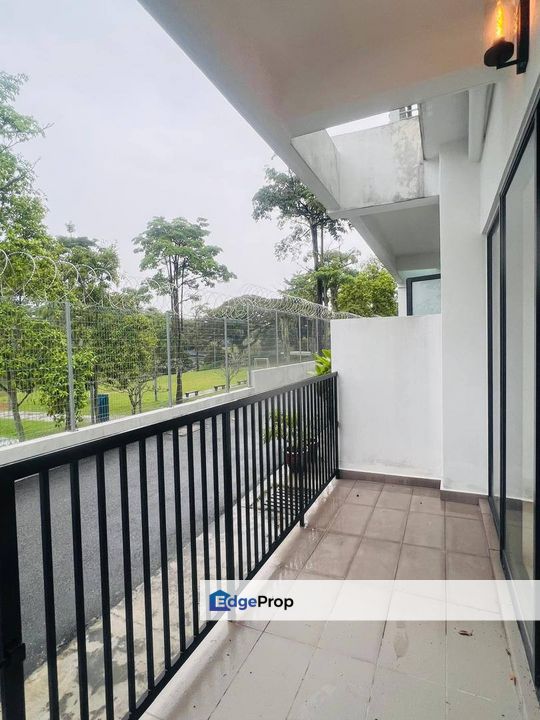 Lakefield Residences 3 Storey Terrace , Selangor, Kajang