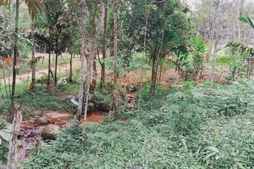 Pekan Ulu Yam (Lama)