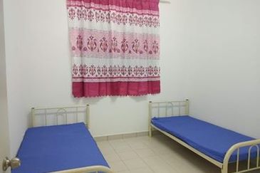 Eristana @ Seri Pristana