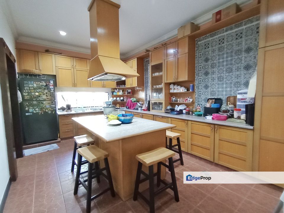 Taman Ukay Perdana Renovated & Extended Semi-d, Selangor, Ampang