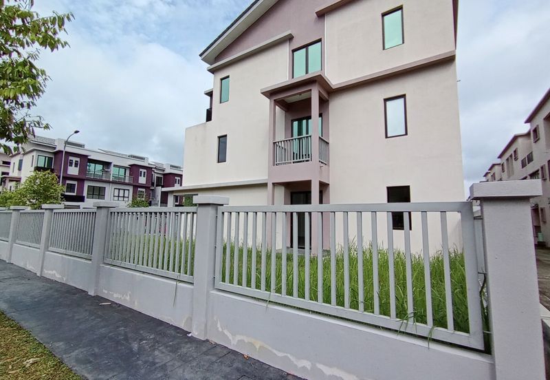 The Strata @ Bandar Puteri Bangi