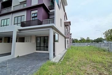 The Strata @ Bandar Puteri Bangi