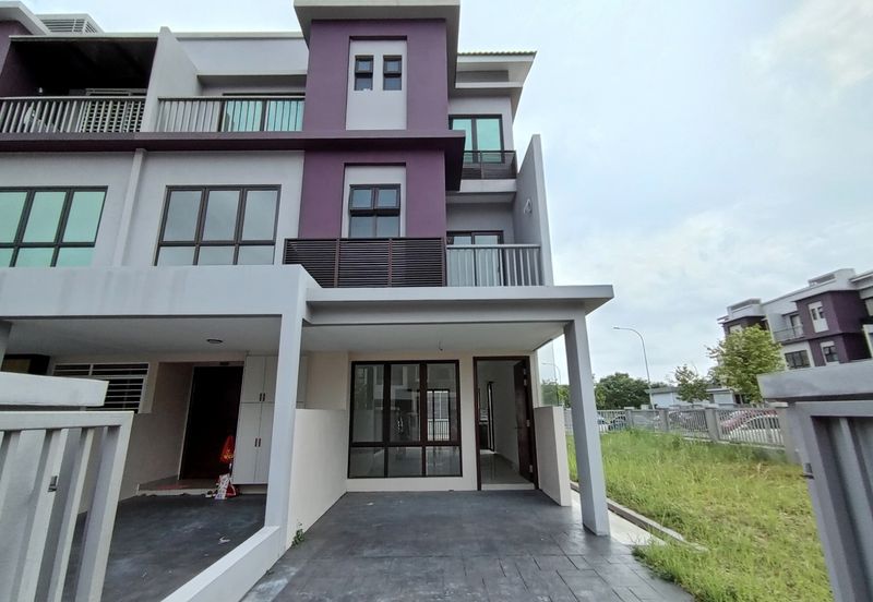 The Strata @ Bandar Puteri Bangi