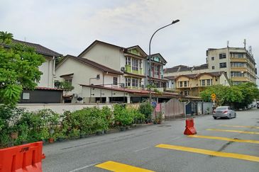 Taman Suria 2.5 Semi-d