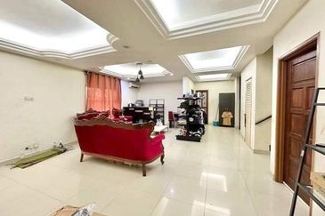 Taman Suria 2.5 Semi-d