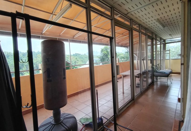 Taman Duta Kuala Lumpur 4 Storey Apartment