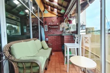 Taman Duta Kuala Lumpur 4 Storey Apartment