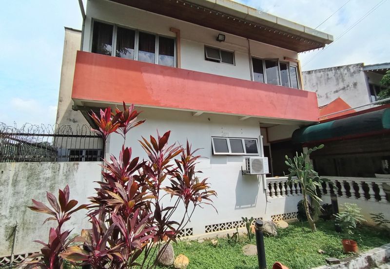 Taman Duta Kuala Lumpur 4 Storey Apartment