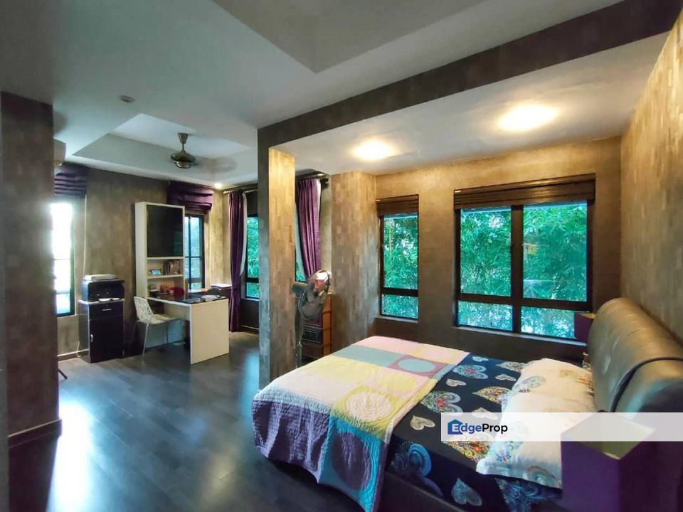 Saujana Palma Kajang Fully Renovated Semi-d , Selangor, Kajang