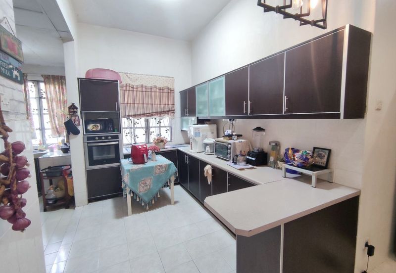 Seksyen 6 @ Bandar Bukit Mahkota