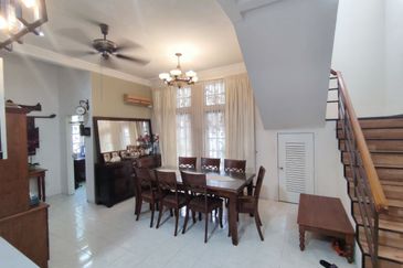 Seksyen 6 @ Bandar Bukit Mahkota