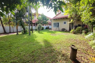 Seksyen 6 @ Bandar Bukit Mahkota