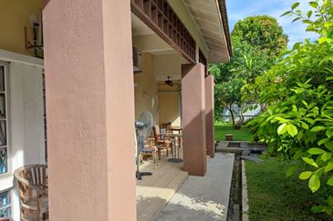 Seksyen 6 @ Bandar Bukit Mahkota