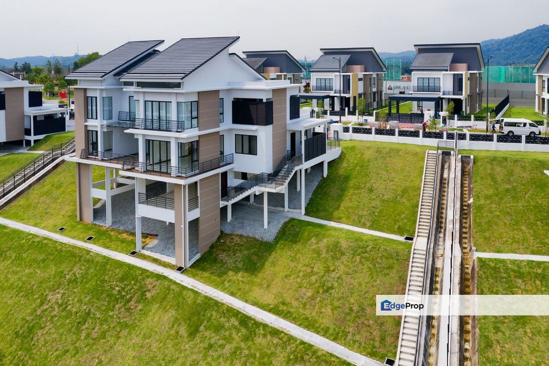 Sebayu Hill Villas Newly Completed Bungalow , Selangor, Kajang