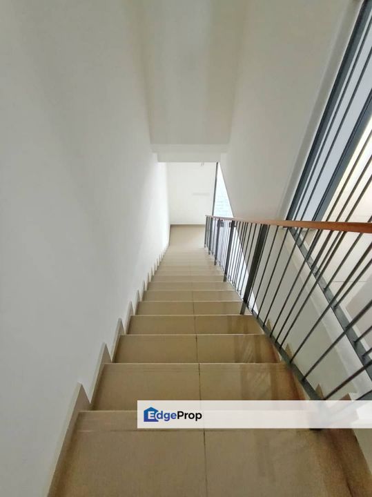 Casawood Cybersouth Basic Unit Double Storey Terrace , Selangor, Dengkil