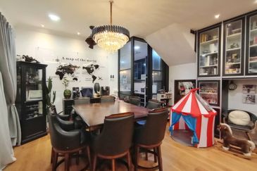 Taman Seri Bestari, Salak Tinggi Beautifully Renovated Terrace 