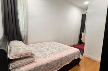 Taman Seri Bestari, Salak Tinggi Beautifully Renovated Terrace 