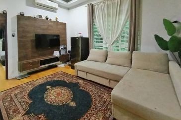 Taman Seri Bestari, Salak Tinggi Beautifully Renovated Terrace 