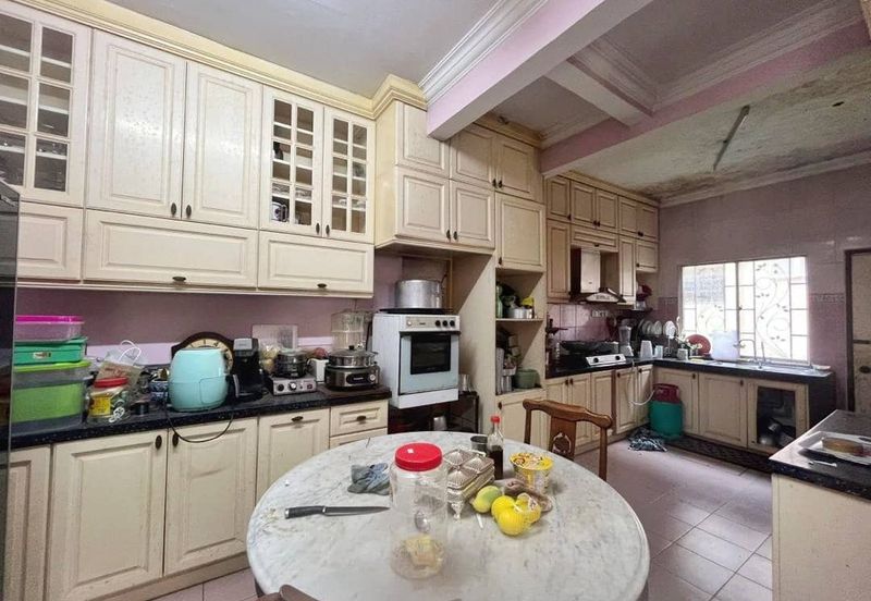 Seksyen 6, Kota Damansara