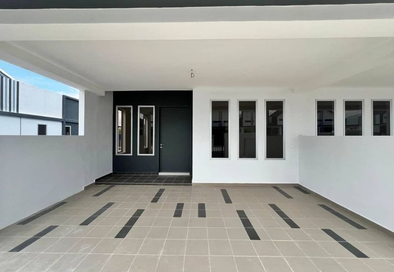 J1 Residence @ Jenderam