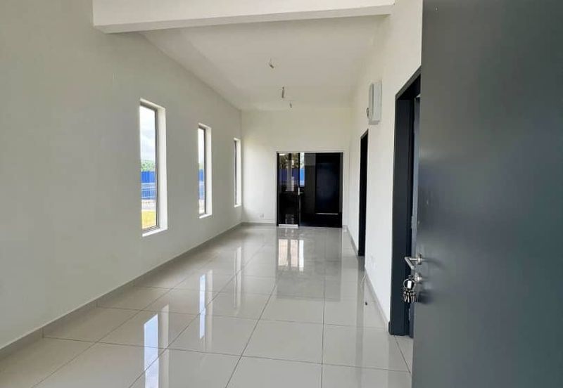 J1 Residence @ Jenderam