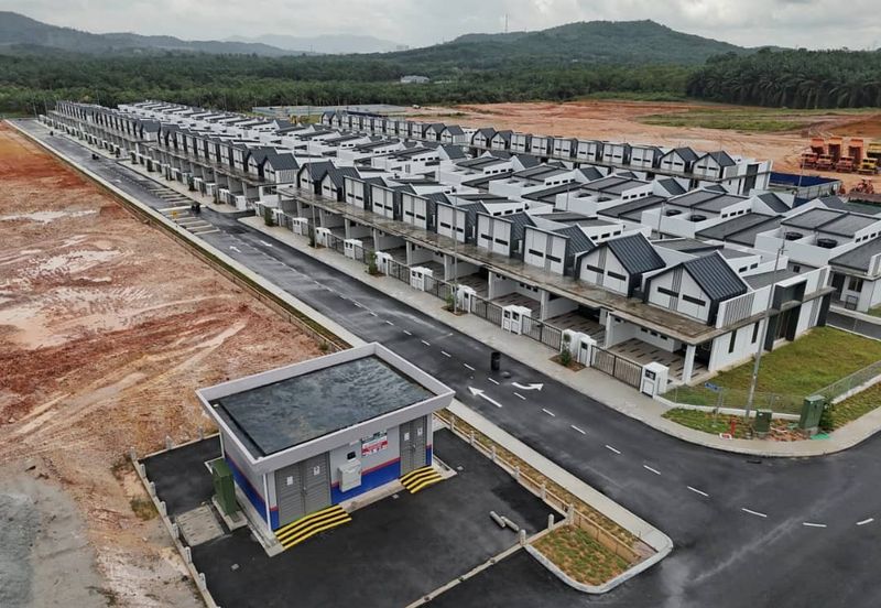 J1 Residence @ Jenderam