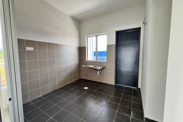 J2 Residence Jenderam Hilir