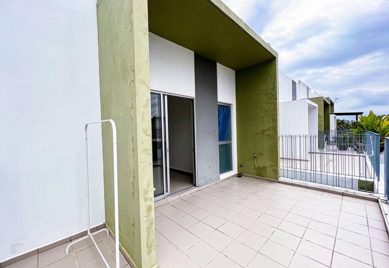 Casa Wood, CyberSouth