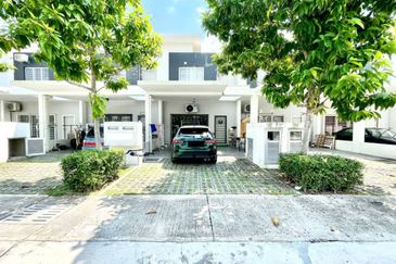 Casa Green @ Cybersouth