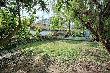 Bangi Lakehill Villas