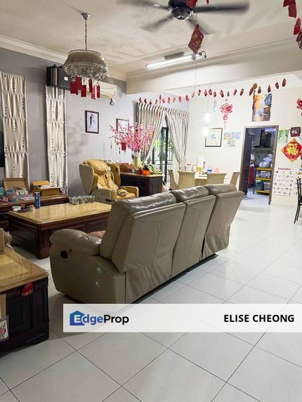 Taman Putri Kulai Single Storey Terrace House
22x70
3 Rooms 2 Bathrooms
Freehold
Non Bumi Lot
Fully Furnished 
Facing South West
, Johor, Kulai