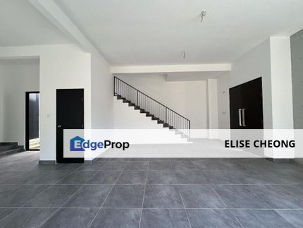 D’Art 18 Collection 2 @ Taman Tropika
Double Storey Cluster House For Sale
Jalan Tropika, Taman Tropika, Kulai, Johor
Freehold 
, Johor, Kulai